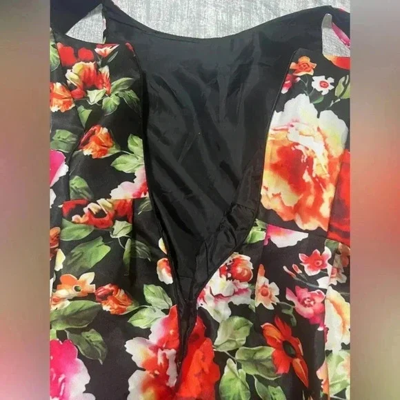 Women’s retro inspired cottage core floral Aline dress - Picture 5 of 13